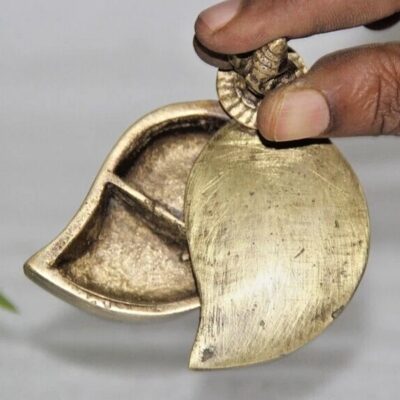 Vintage Brass Kumkum Tikka Box – Sindoor Container