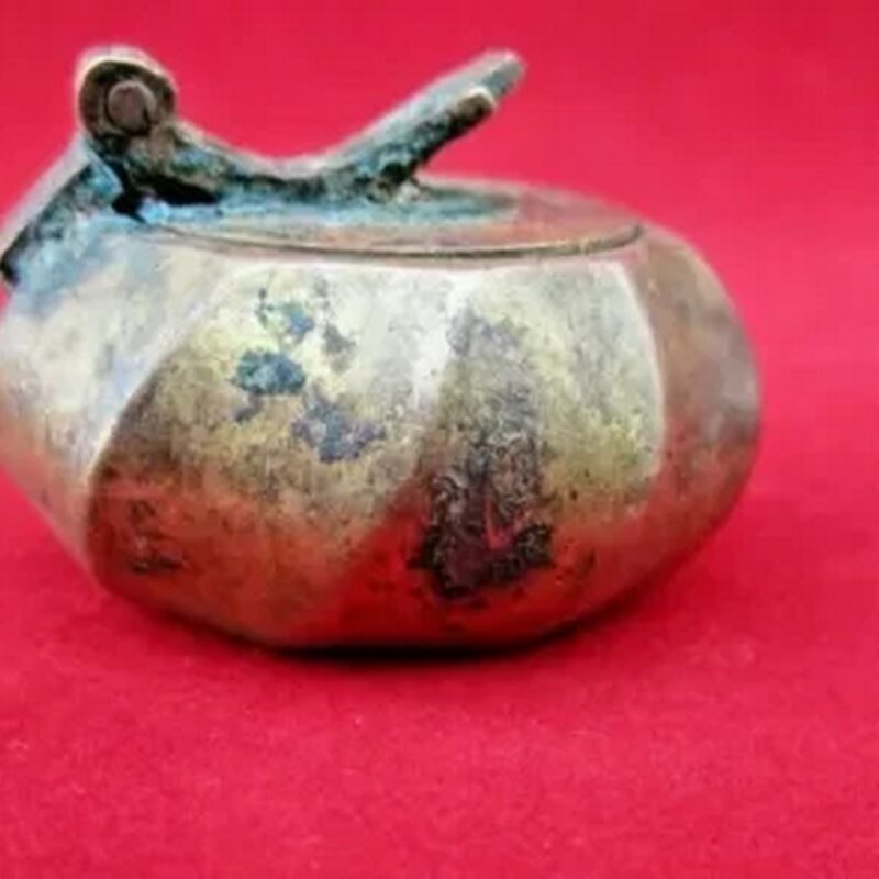 Brass Handcrafted Melon Shape Vermilion Box - Image 4