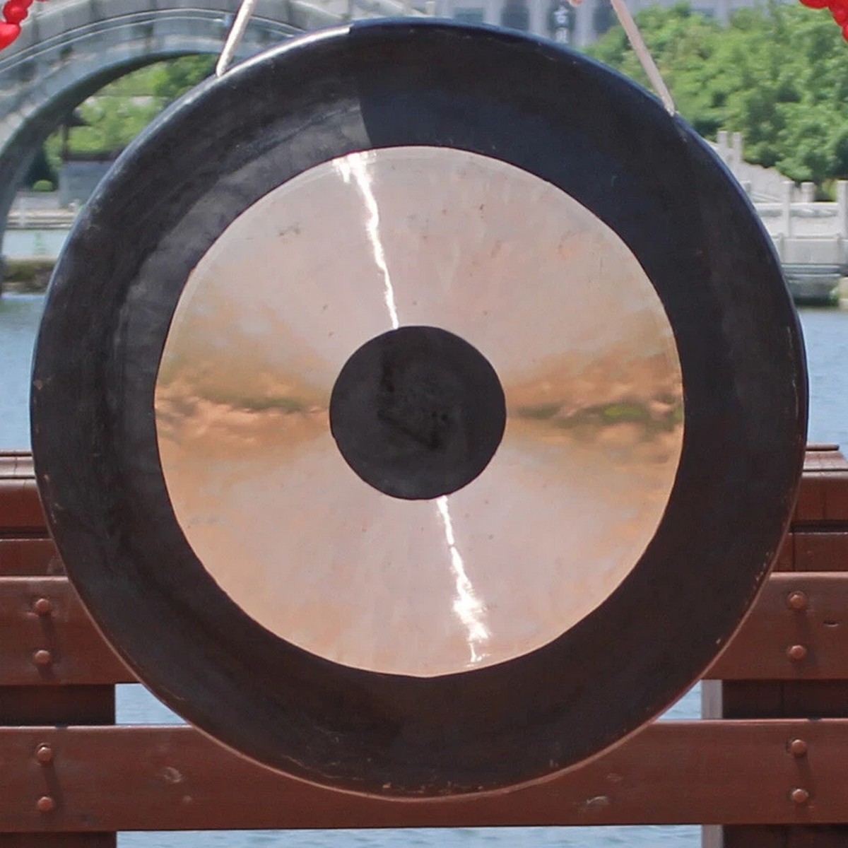 Deep Wave Wind Gong – 20" Resonant Feng Gong - Image 2