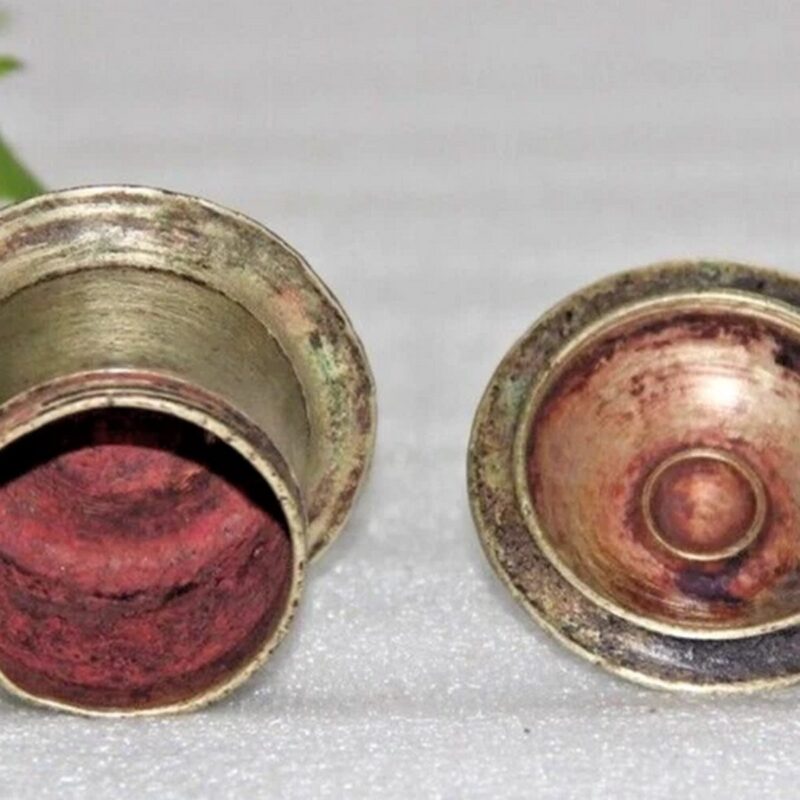 Brass Tikka Box – Traditional Kumkum & Sindoor Container - Image 4